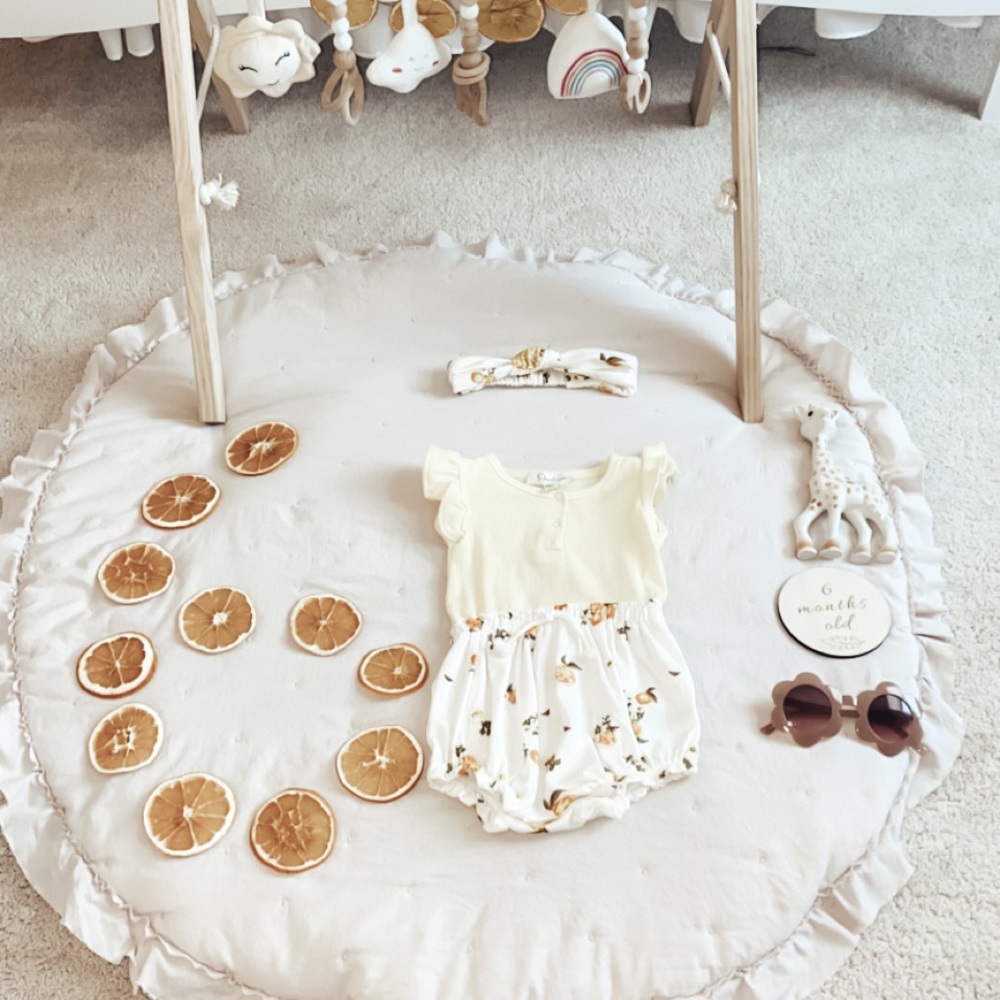 Jessica Simpson 3-6 month romper set with bow